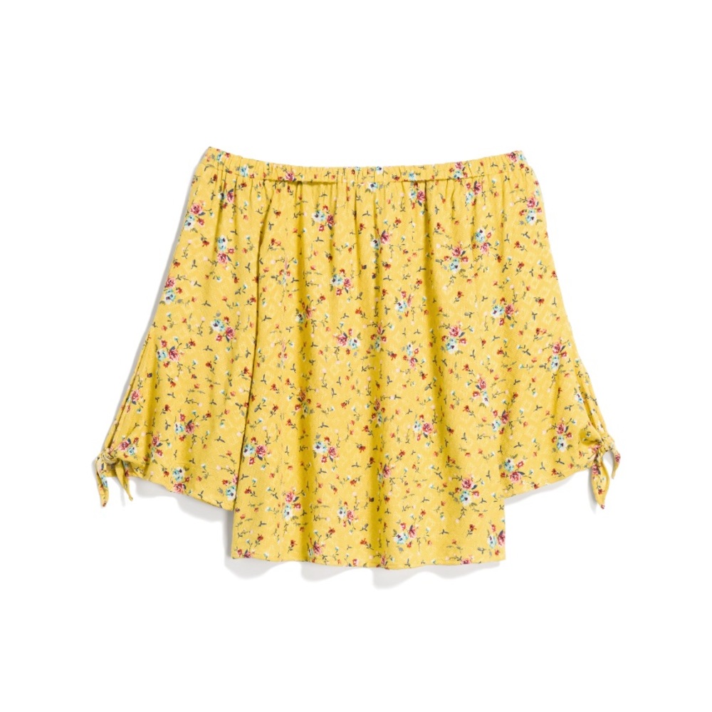 <<bundle 3 for $20>> Papermoon off the shoulder yellow floral top